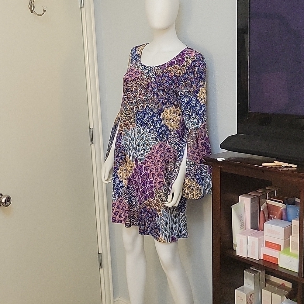 IVY ROAD Colorful Flare Split Sleeve Scoop Neck Peacock Mini Trapeze Disco Dress - Picture 2 of 8